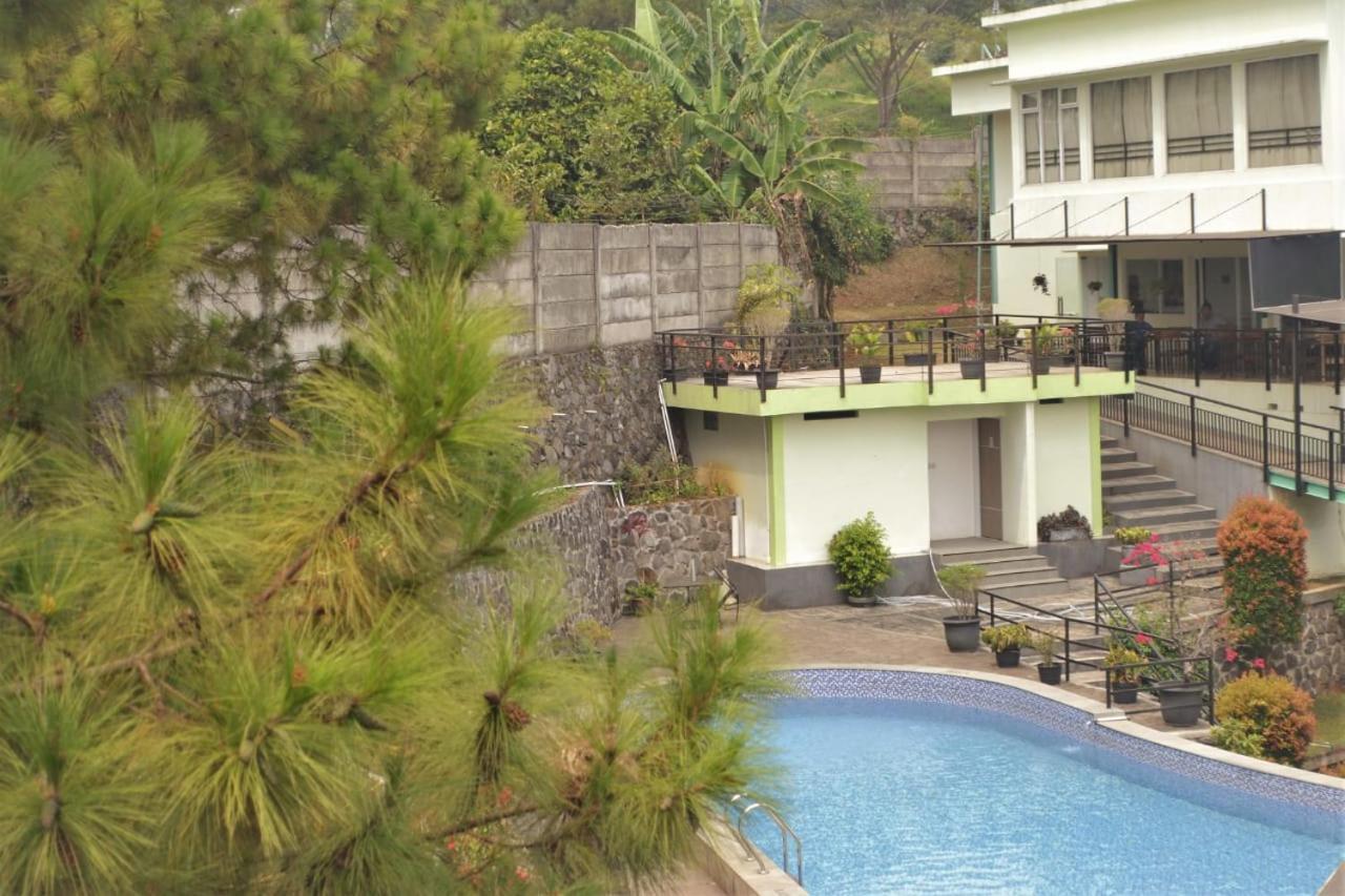 Graha Widjaja Hotell Puncak Eksteriør bilde